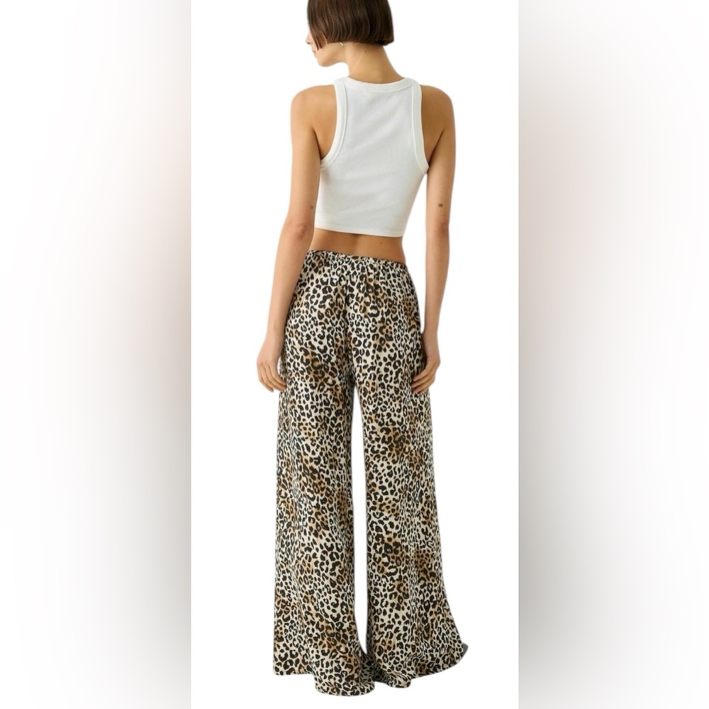 Bershka Women's Leopard Printed Satin Pants,Beige/Black Brown Size Small Nwt — image 4 of 8